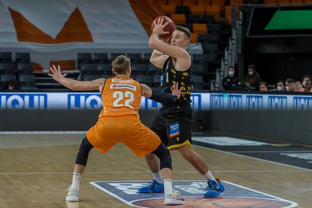 得英超与欧 得英超与欧