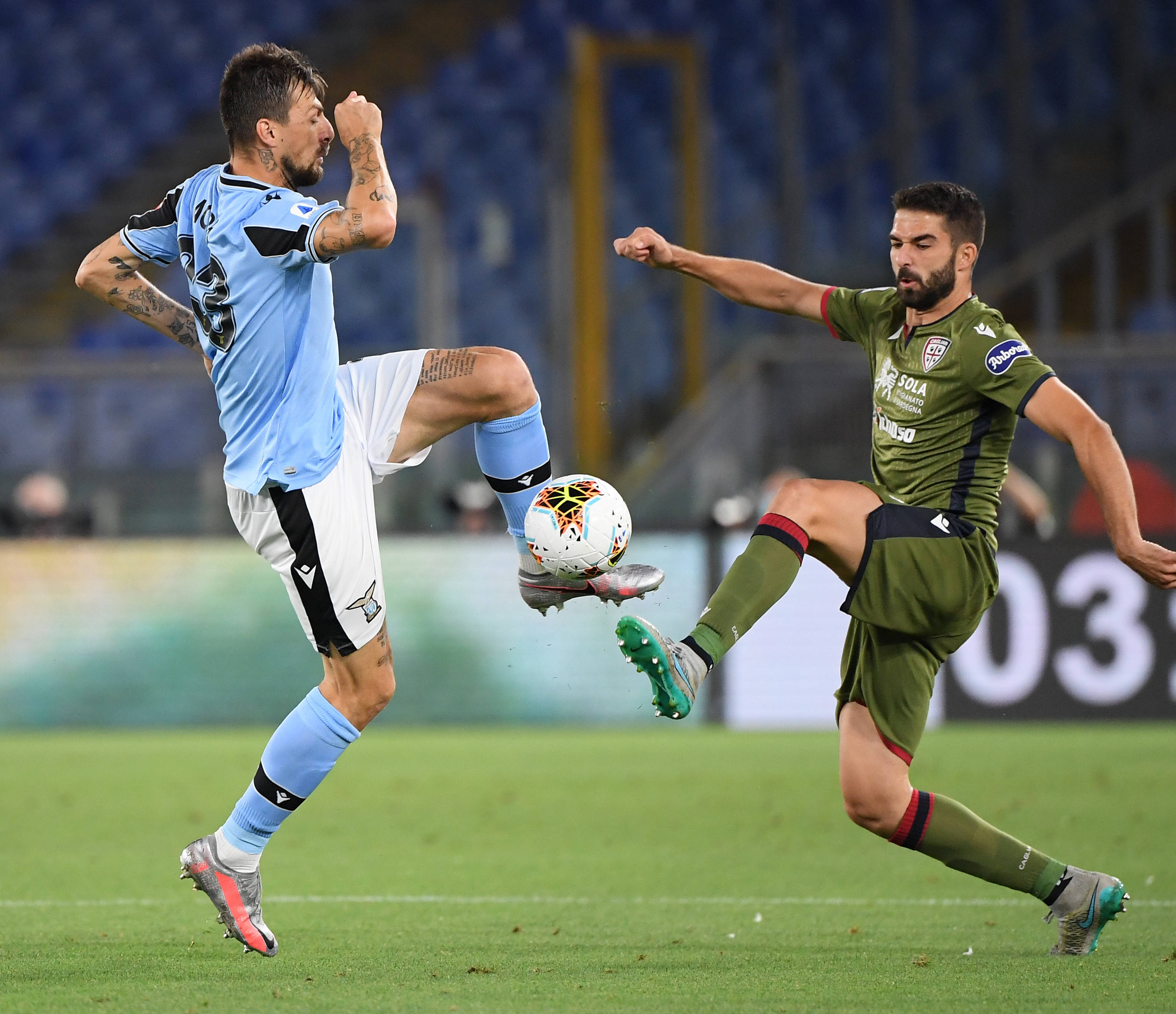 上做出艰难 上做出艰难