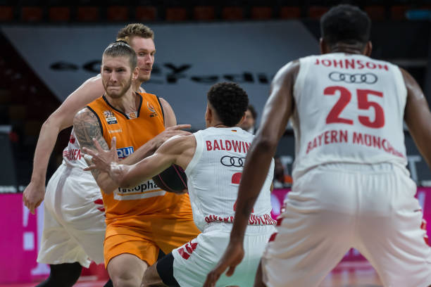 以及后场球 以及后场球