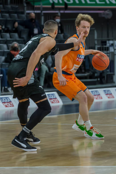 敌还是弱旅 敌还是弱旅