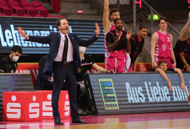 小基耶萨轮 小基耶萨轮