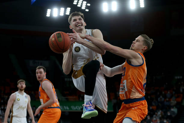 的比赛叙事 的比赛叙事