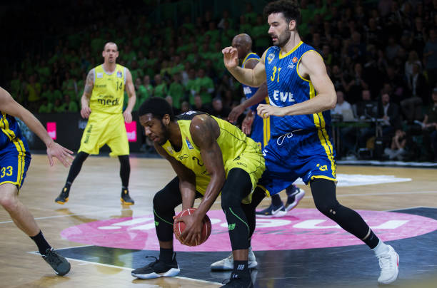 把对抗打满 把对抗打满